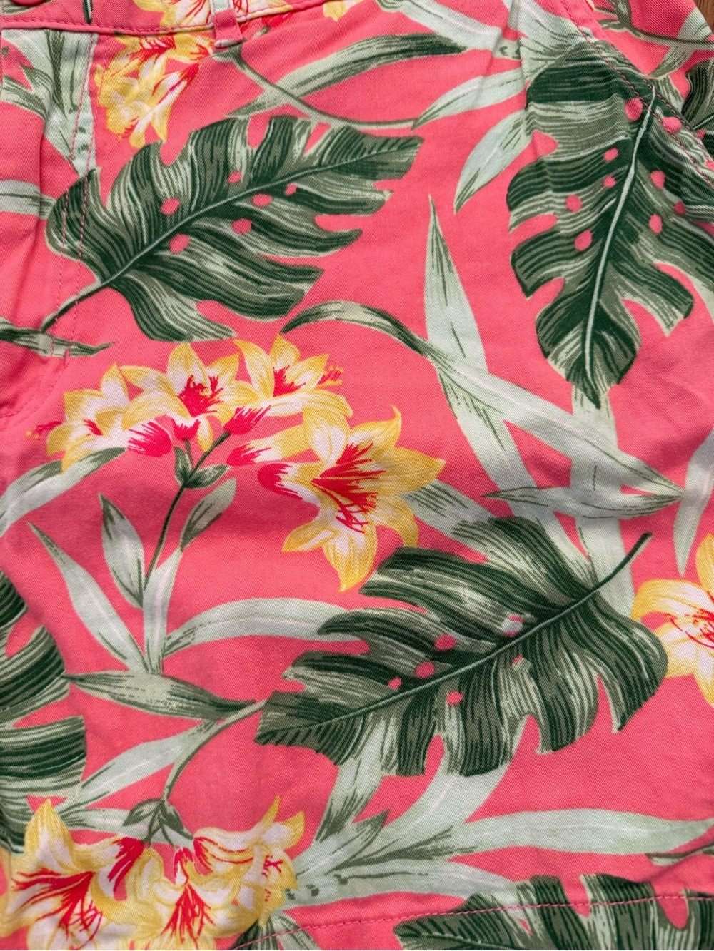 Caribbean Pink and Green Tropical Print Shorts size 14 preppy, coastal. Resort - Picture 6 of 8